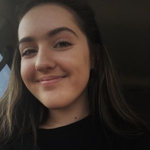 Meet your Posher, Cambria